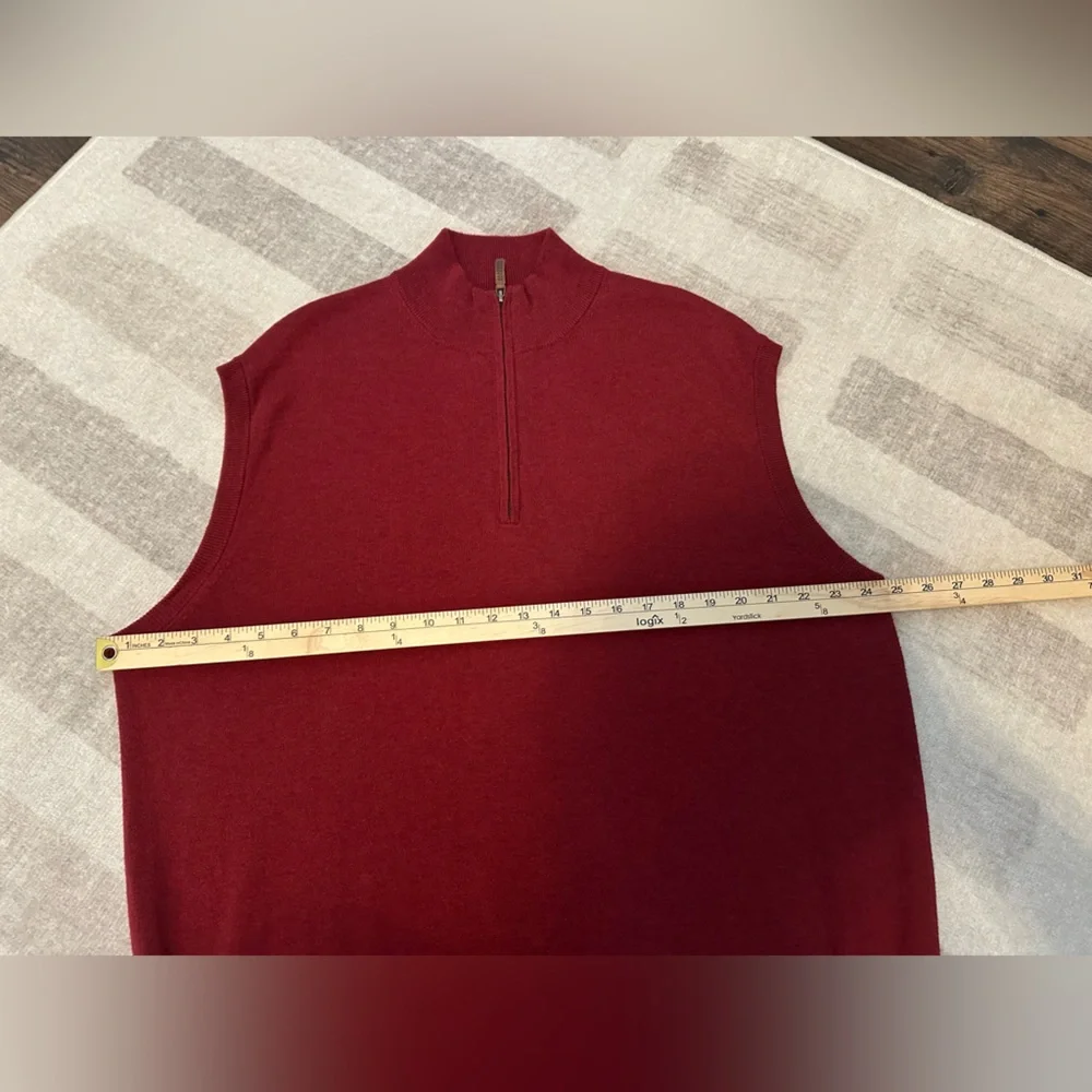 Alashan Men’s Cotton Blend Red Quarter Zip Vest (Size XL)